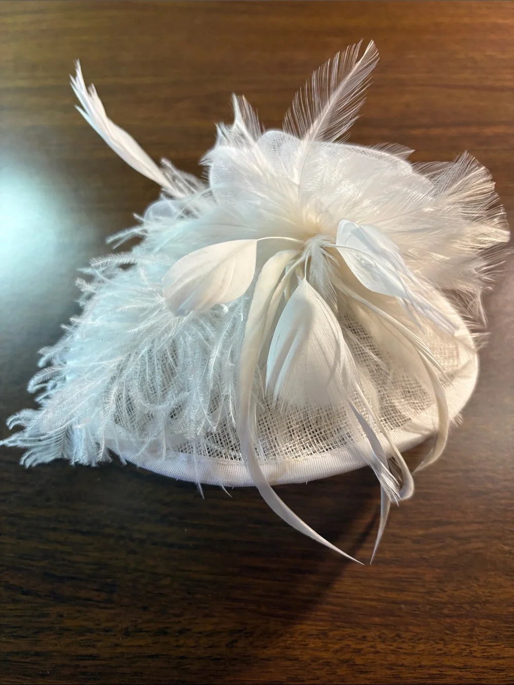 White Feather Pillbox Fascinator Hat - Women's Accessories
